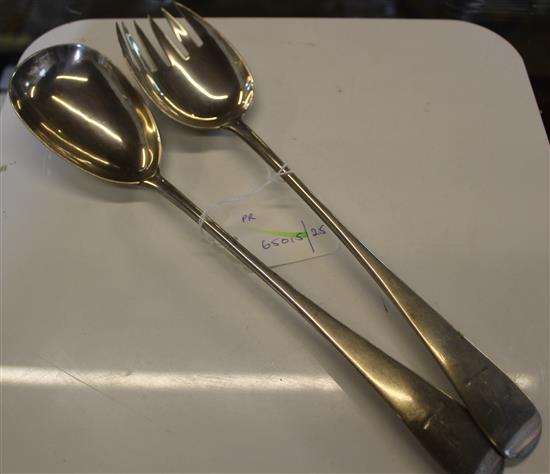 Pair of Victorian silver salad servers, London 1883, Henry John Lias & James Wakely